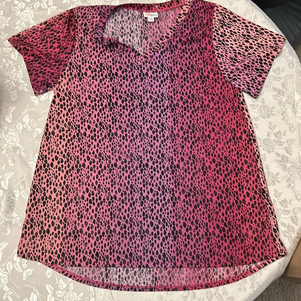 Leopard Print V-neck Top